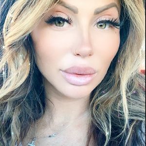 Meet your Posher, Kaitlyn